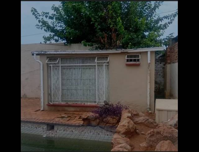 3 BEDROOM PROPERTY TO RENT IN KENSINGTON